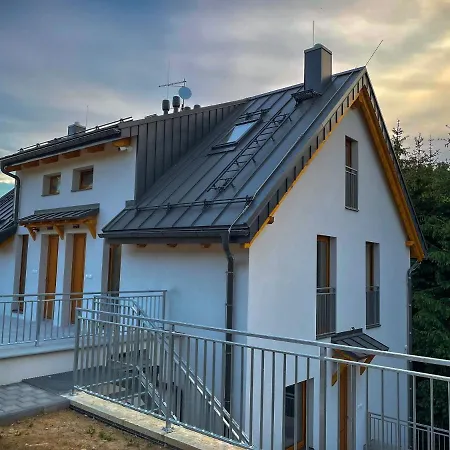 U Kralika, Prizemni Bezbarierove A,b,c,d - 50 Metru Od Vleku - Prejdete V Lyzacich, Pod Bobovou Drahou, Parkovani Zdarma, Lyzarna S Vysouseci Bot, Dolna Morawa