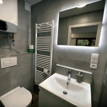 U Kralika, Prizemni Bezbarierove A,b,c,d - 50 Metru Od Vleku - Prejdete V Lyzacich, Pod Bobovou Drahou, Parkovani Zdarma, Lyzarna S Vysouseci Bot, Apartament *