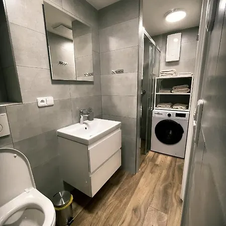 U Kralika, Prizemni Bezbarierove A,b,c,d - 50 Metru Od Vleku - Prejdete V Lyzacich, Pod Bobovou Drahou, Parkovani Zdarma, Lyzarna S Vysouseci Bot, דירה *